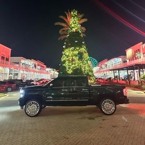 Meet your Posher, Evan